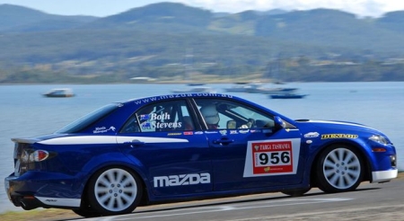 A Mazda6 MPS és a hölgyek a kategóriájuk csúcsán.
